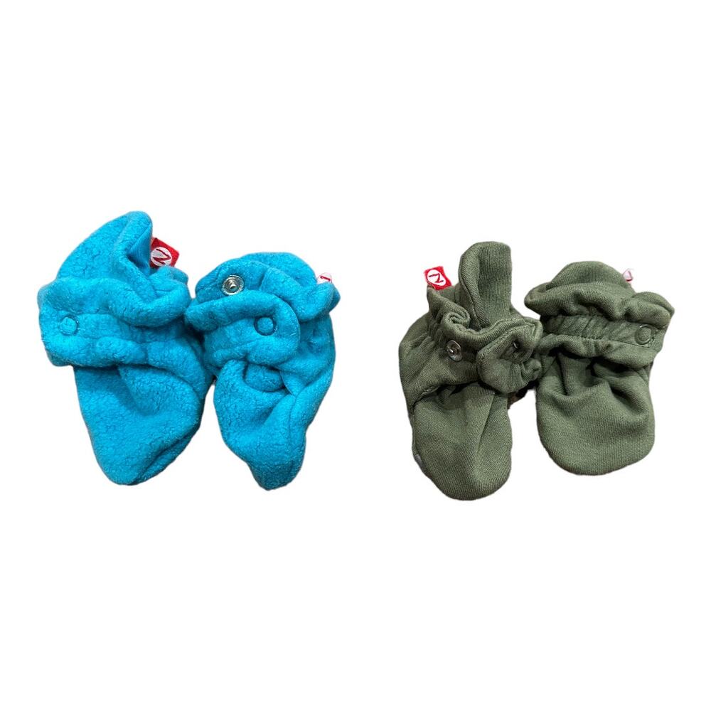2 Pairs of NWOT Zutano 3 month booties - fleece and cotton